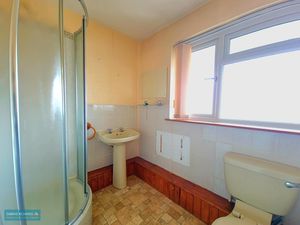 Bathroom- click for photo gallery